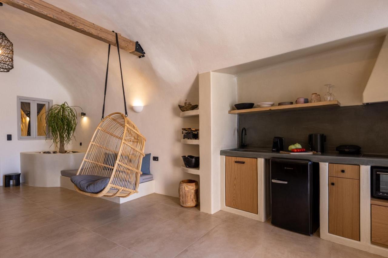 Sando Traditional Cave Villas With Jacuzzi And Sea View Vourvoúlos 외부 사진
