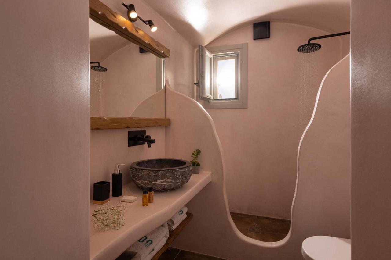 Sando Traditional Cave Villas With Jacuzzi And Sea View Vourvoúlos 외부 사진