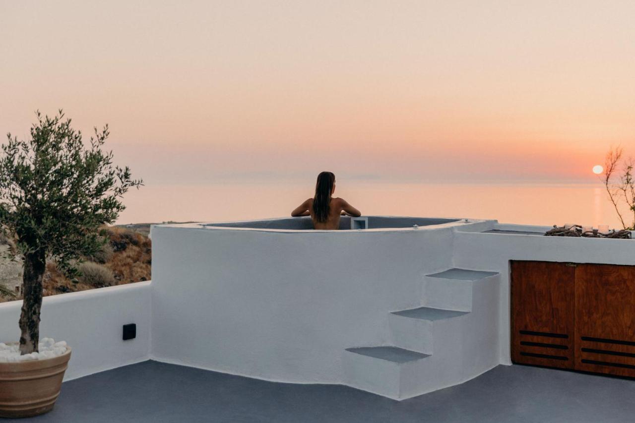 Sando Traditional Cave Villas With Jacuzzi And Sea View Vourvoúlos 외부 사진